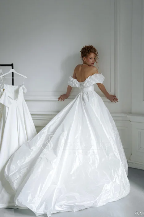 Мира