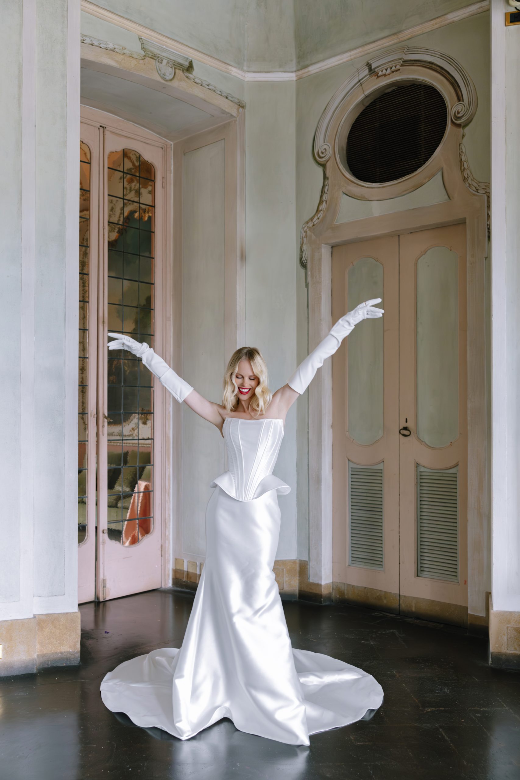 Калла с атласной юбкой — изображение 7