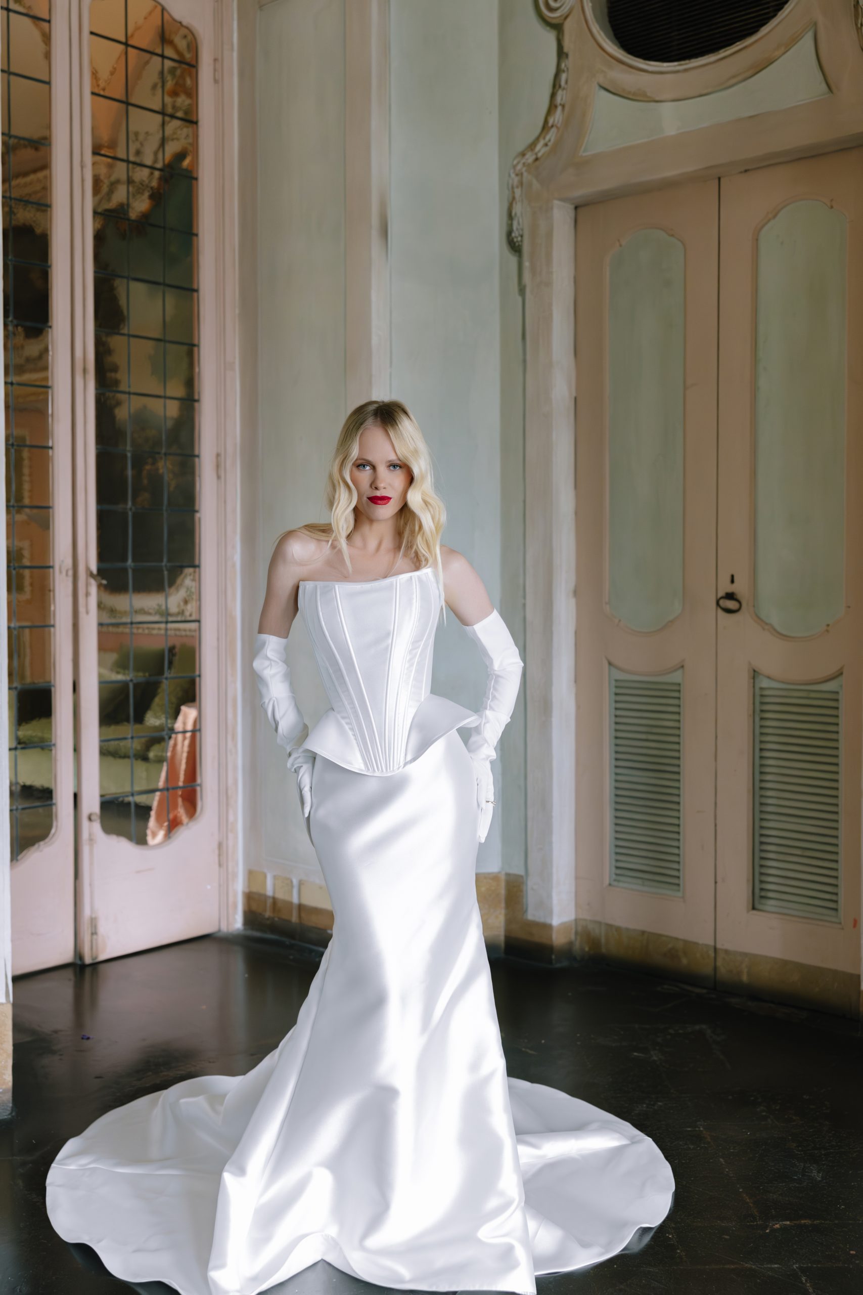 Калла с атласной юбкой — изображение 6